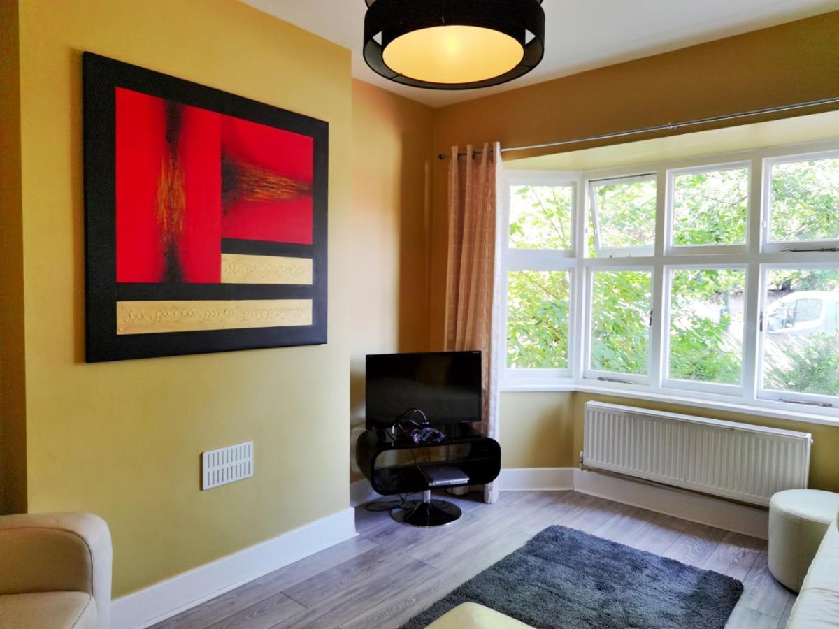 Perry Road, Beautiful Large House Available For Guests And Contractors Parking Wifi Vila Nottingham Exterior foto